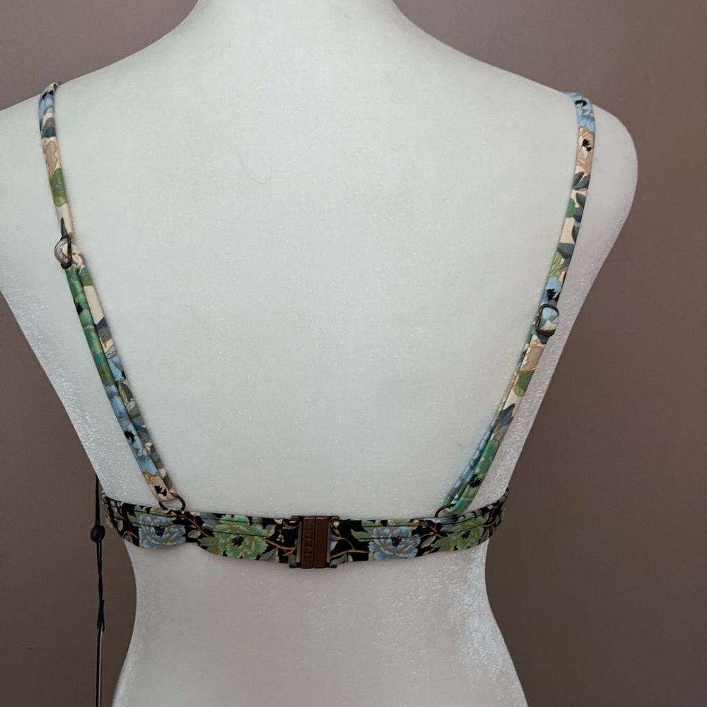 NWT Spell Cloud Dancer Triangle Bikini Top - Picture 14 of 15